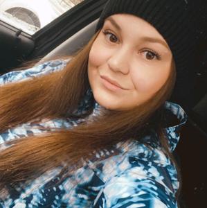 Девушки в Тольятти: Ирина, 27 - ищет парня из Тольятти