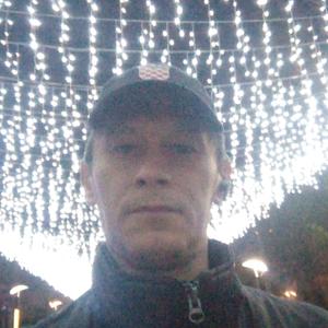 Парни в Нижний Тагиле: Сергей, 42 - ищет девушку из Нижний Тагила