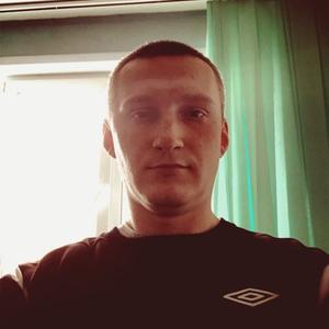 Евгений, 39 лет, Минск