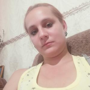 Девушки в Новороссийске: Лера, 28 - ищет парня из Новороссийска