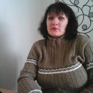 Девушки в Саратове: Ирина, 52 - ищет парня из Саратова
