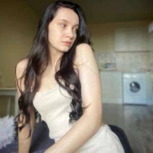 Арина, 22 года, Новосибирск