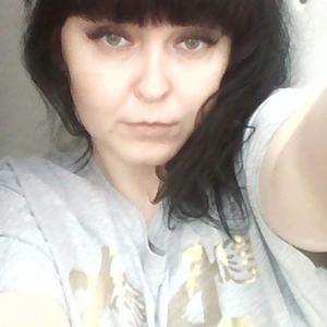 Девушки в Казани (Татарстан): Анастасия, 38 - ищет парня из Казани (Татарстан)