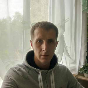 Евгений, 37 лет, Южно-Сахалинск