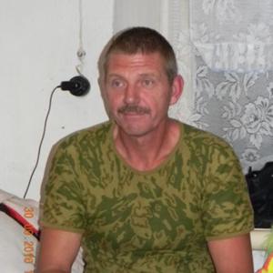 Парни в Ейске: Сергей Усов, 61 - ищет девушку из Ейска