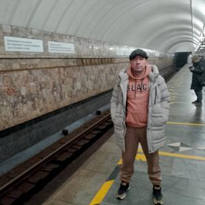 Некрузбек, 38 лет, Екатеринбург
