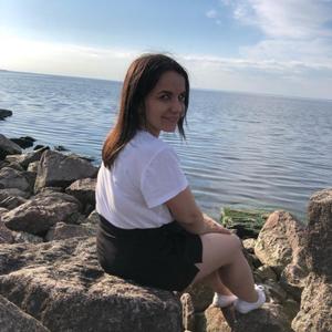 Алёна, 32 года, Санкт-Петербург