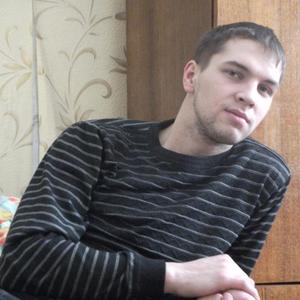 Парни в Амурске: Анатолий, 32 - ищет девушку из Амурска