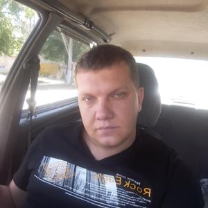 Парни в Саратове: Илья, 33 - ищет девушку из Саратова