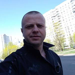 Парни в Калининграде: Игорь, 42 - ищет девушку из Калининграда
