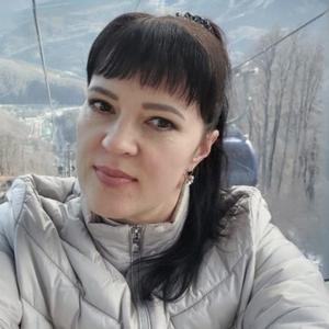 Девушки в Усть-Илимске: Marinaирина, 47 - ищет парня из Усть-Илимска