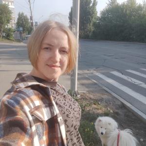 Девушки в Новосибирске: Яна, 33 - ищет парня из Новосибирска