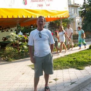Парни в Йошкар-Оле: Сергей, 70 - ищет девушку из Йошкар-Олы