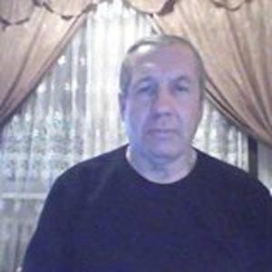 Александр, 67 лет, Кстово
