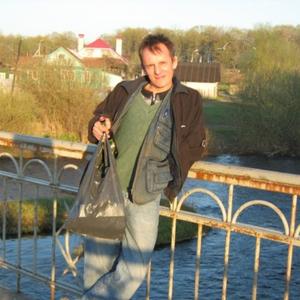 Мишаня, 52 года, Псков