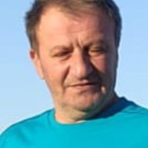 Парни в Волгограде: Олег, 59 - ищет девушку из Волгограда