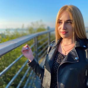 Девушки в Новоузенске: Загидулина Кристина, 28 - ищет парня из Новоузенска