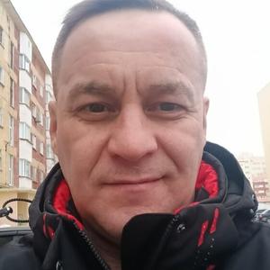 Парни в Казани (Татарстан): Ильдар, 46 - ищет девушку из Казани (Татарстан)