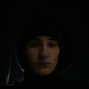 Вадим, 23 года, Ковров