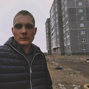 Парни в Пскове: Алексей, 28 - ищет девушку из Пскова