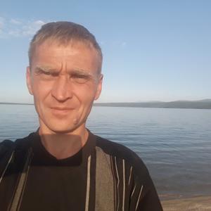 Sergei, 45 лет, Хабаровск