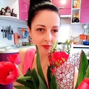 Парни в Ульяновске: Марина, 40 - ищет девушку из Ульяновска