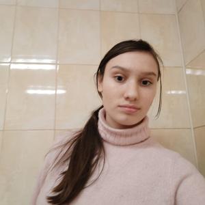 Виктория, 18 лет, Санкт-Петербург