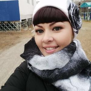 Девушки в Якутске: Di, 40 - ищет парня из Якутска