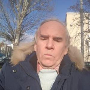 Вадим, 67 лет, Ростов-на-Дону