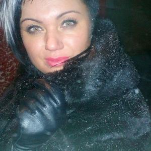 Девушки в Норильске: Янина, 42 - ищет парня из Норильска