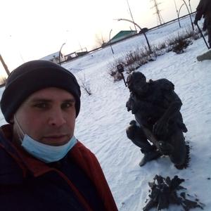 Парни в Томске: Николай, 33 - ищет девушку из Томска