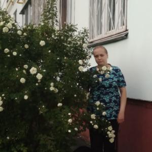 Девушки в Смоленске: Оля, 35 - ищет парня из Смоленска