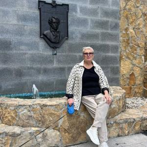 Надежда, 64 года, Краснодар
