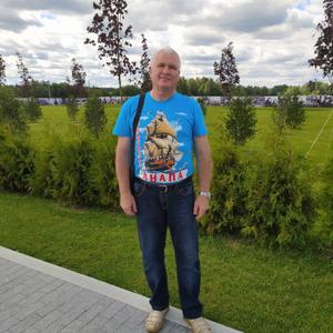 Парни в Вышний Волочке: Анатолий, 63 - ищет девушку из Вышний Волочка