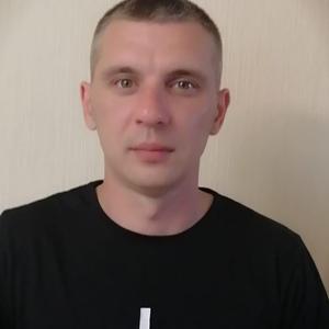 Игорь, 35 лет, Псков