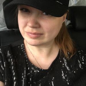 Девушки в Новосибирске: Elena, 37 - ищет парня из Новосибирска