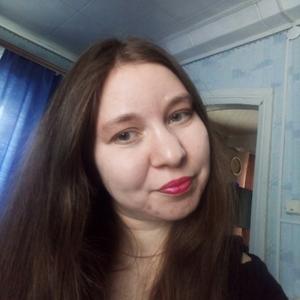 Девушки в Вольске: Алина, 31 - ищет парня из Вольска