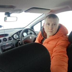 Парни в Череповце: Женя, 39 - ищет девушку из Череповца