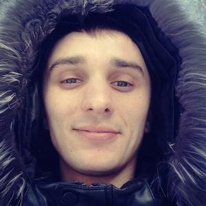 Парни в Ижевске: Дмитрий, 28 - ищет девушку из Ижевска