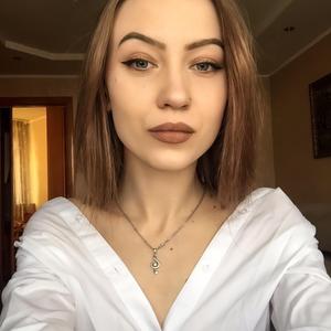 Девушки в Омске: Ольга, 24 - ищет парня из Омска