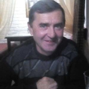 Парни в Геленджике: Юрий, 51 - ищет девушку из Геленджика