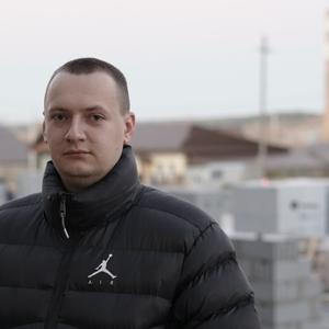 Парни в Екатеринбурге: Евгений, 28 - ищет девушку из Екатеринбурга