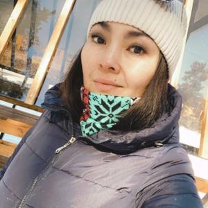 Девушки в Якутске: Dana, 40 - ищет парня из Якутска