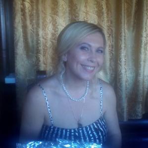 Девушки в Зеленограде: Юлия, 51 - ищет парня из Зеленограда