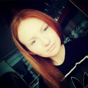 Девушки в Омске: Кристина, 26 - ищет парня из Омска