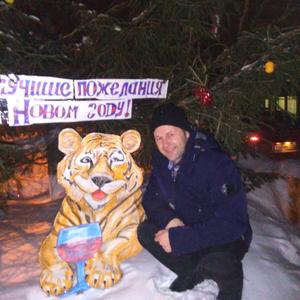 Парни в Томске: Алексей, 51 - ищет девушку из Томска