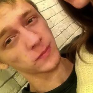 Парни в Челябинске: Дима, 25 - ищет девушку из Челябинска