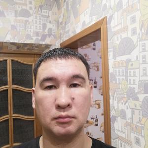 Парни в Южно-Сахалинске: Илья, 40 - ищет девушку из Южно-Сахалинска