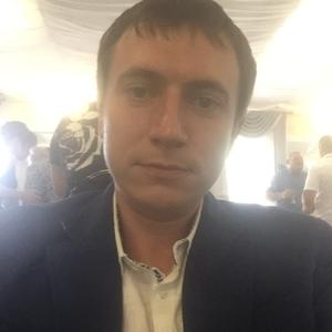 Олег, 39 лет, Саратов
