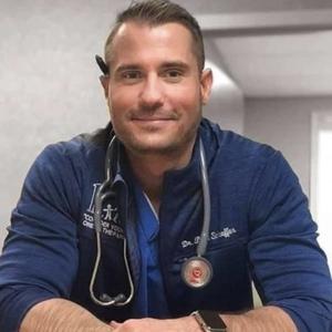Doctor Richmond Daniel, 38 лет, Chicago